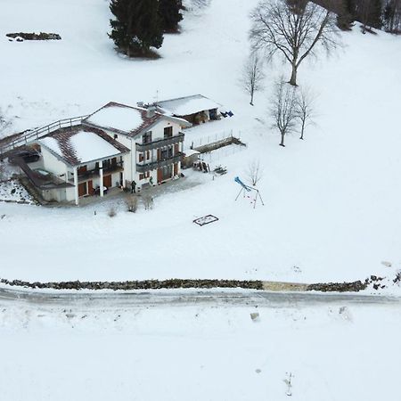 Hotel Garni Fobbie Brentonico Exteriér fotografie