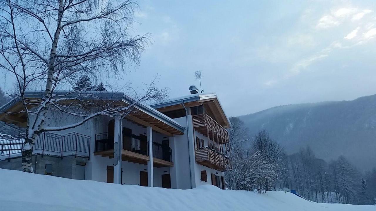 Hotel Garni Fobbie Brentonico Exteriér fotografie